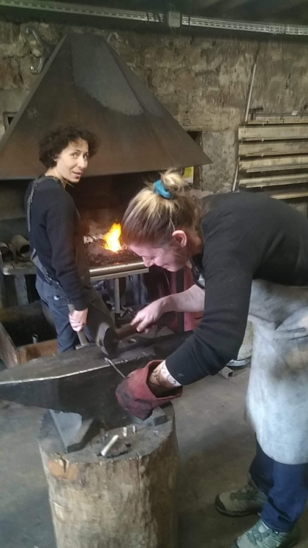 Atelier de forge, artisan forgeron à vielverge, ô feu Forgé, Vielverge, O Feu Forgé