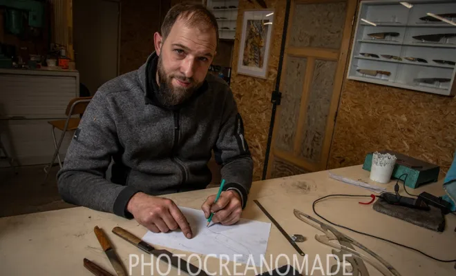 L' atelier par photocreanomade.fr, Vielverge, O Feu Forgé