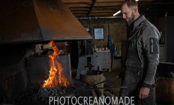 L' atelier par photocreanomade.fr, Vielverge, O Feu Forgé